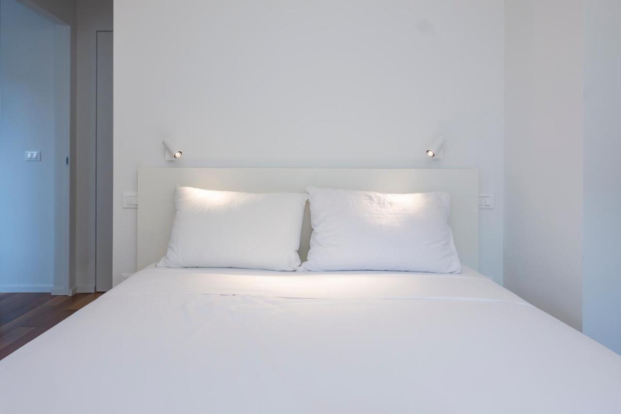 Luxury Apartment Near Arco Della Pace Guerrazzi 9 Milan Luaran gambar
