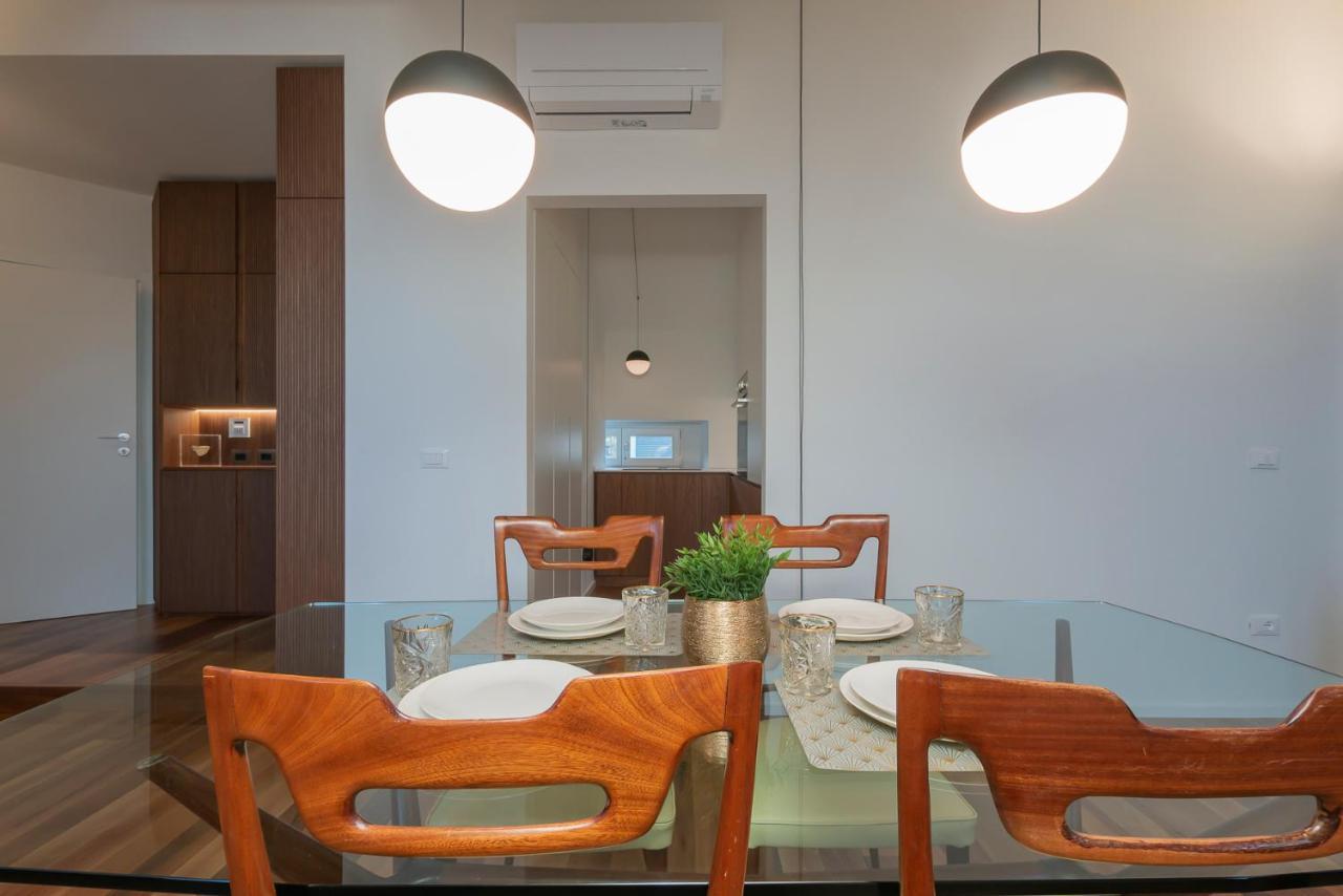 Luxury Apartment Near Arco Della Pace Guerrazzi 9 Milan Luaran gambar