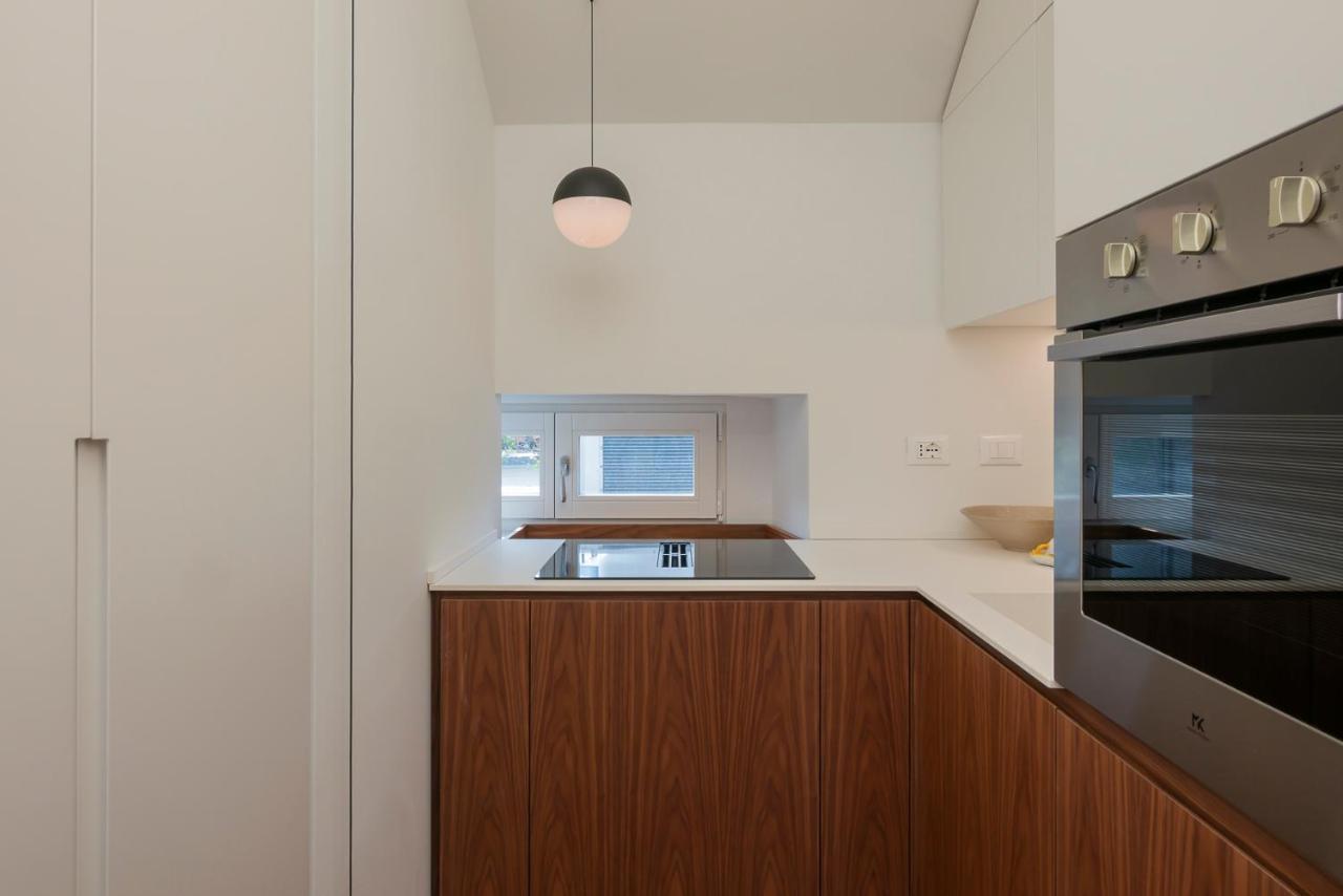 Luxury Apartment Near Arco Della Pace Guerrazzi 9 Milan Luaran gambar