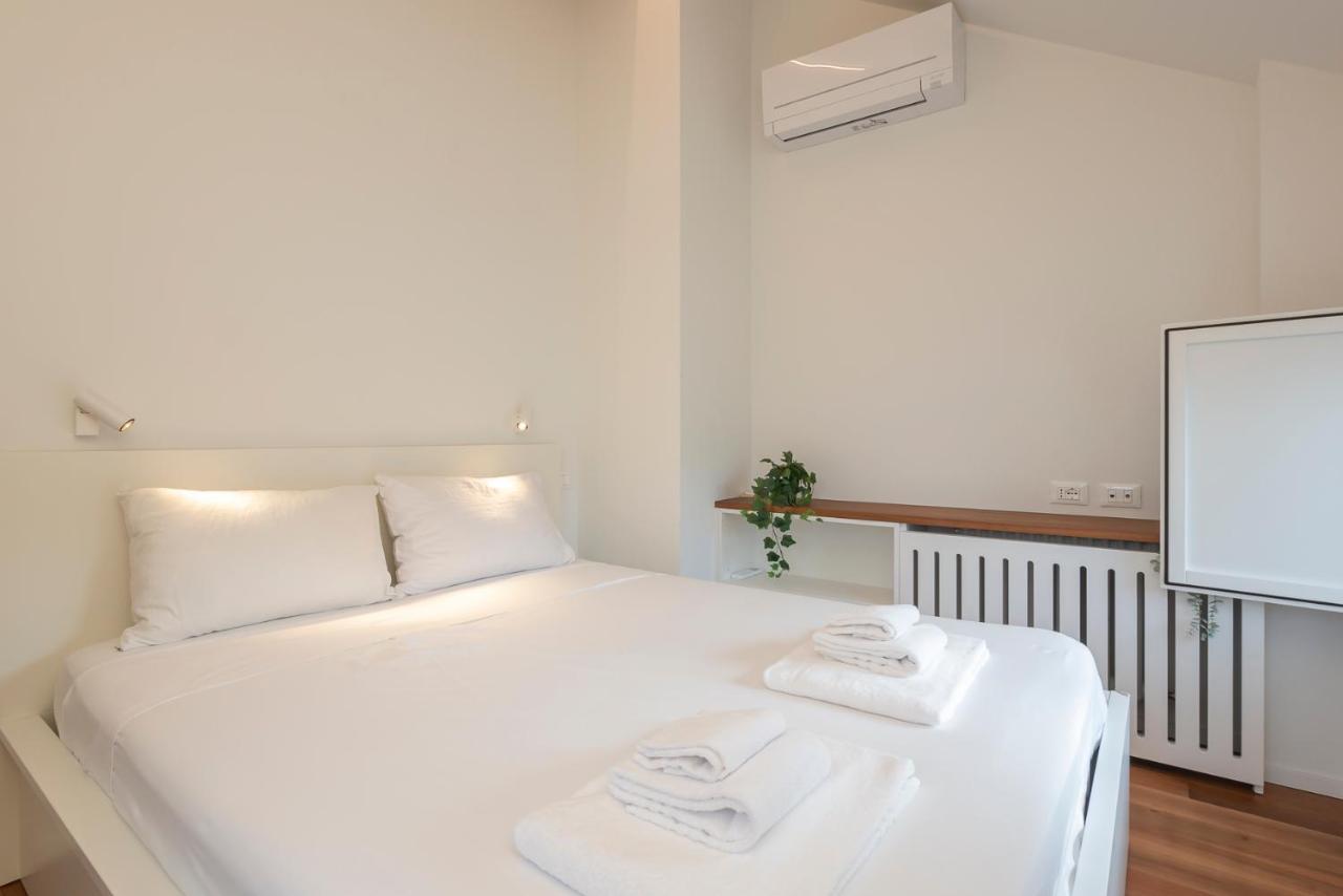 Luxury Apartment Near Arco Della Pace Guerrazzi 9 Milan Luaran gambar