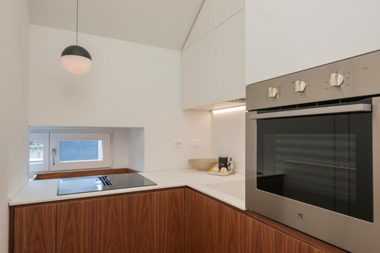 Luxury Apartment Near Arco Della Pace Guerrazzi 9 Milan Luaran gambar